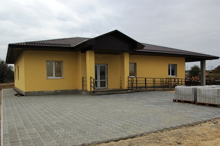 В посёлке За Родину завершается строительство новой амбулатории
