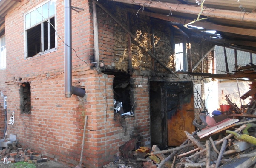Прошедшая неделя в пожарной службе района: в Темрюке подожгли дом