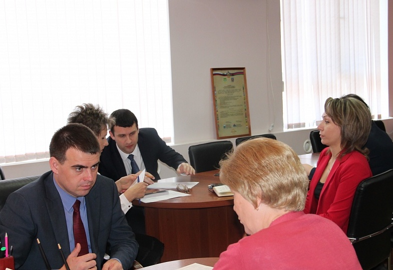 Глава района Фёдор Бабенков провел очередной приём граждан по личным вопросам