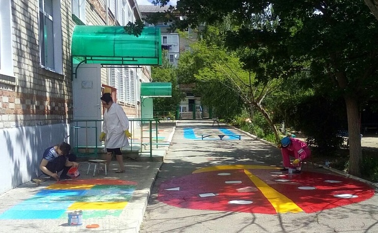 В городском детском саду «Ромашка» завершается капитальный ремонт пищеблока