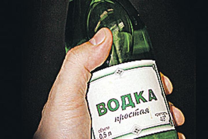 Штраф в 200 тысяч рублей – за торговлю «палёной» водкой