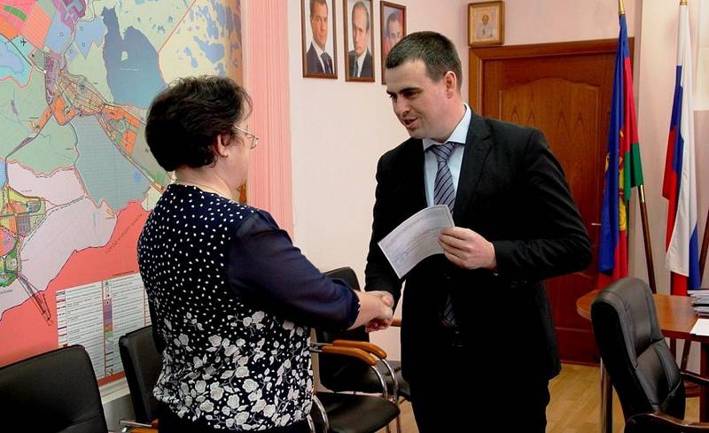 Семья Марии Салминой получила жилищный сертификат на сумму более 4 млн. рублей. Интересно: почему именно эта семья?! 