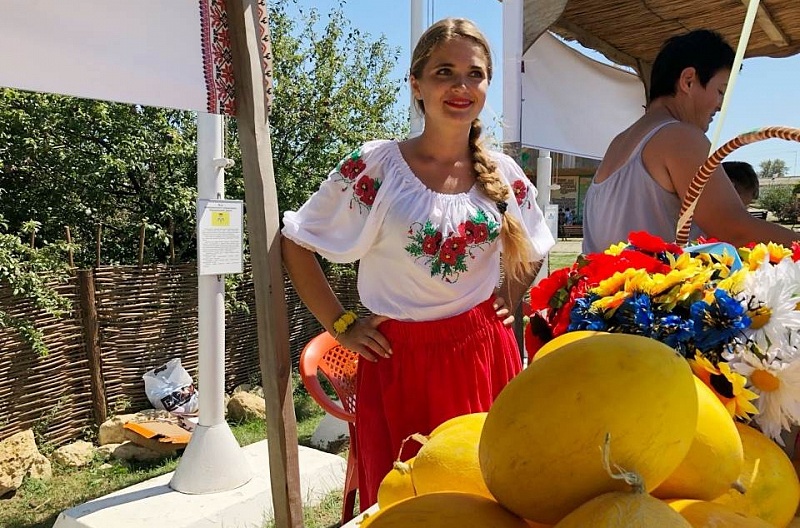 В «Атамани» прошёл фруктово-ягодный фестиваль