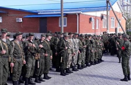 В Темрюкском районе начались учебные военные сборы старшеклассников