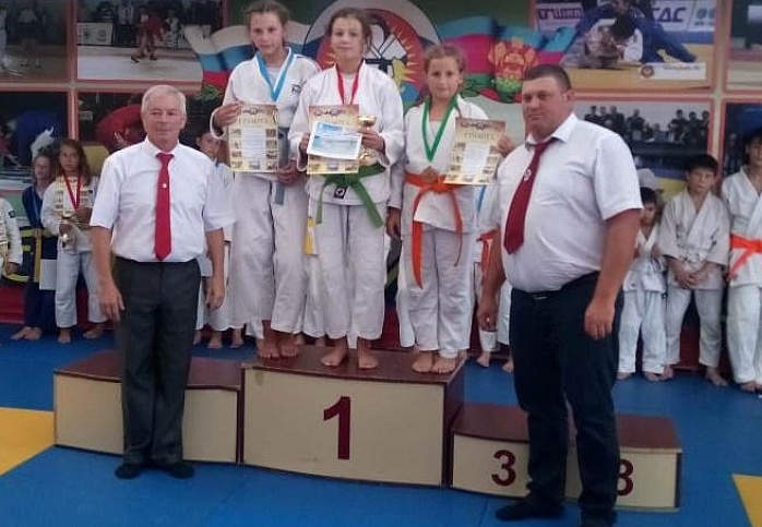 Большие победы юных воспитанников тренера по дзюдо и самбо Андрея Кульдыбаева