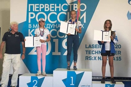Юная темрючанка Полина Овчинникова завоевала «золото» на Первенстве России по парусному спорту! ПОЗДРАВЛЯЕМ!!!