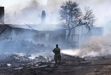 В минувший понедельник в Таманском сельском поселении произошли сразу 2 крупных пожара