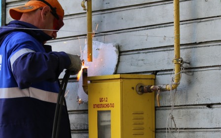 В Темрюкском районе с начала года за долги отключены от газоснабжения почти 400 домовладений и квартир и более 250 находятся в зоне риска 