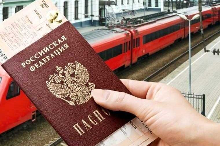 Сегодня началась продажа билетов на первые поезда по новому мосту в Крым