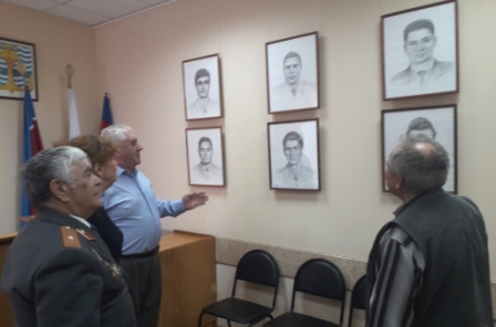 В Темрюке открылась выставка портретов погибших сотрудников районного ОМВД