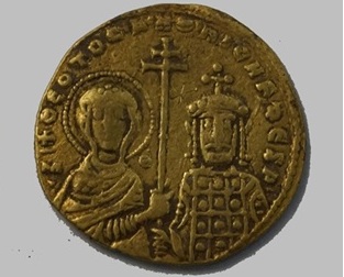 В Темрюкском районе археологи нашли кувшин с золотыми монетами Византийского средневековья
