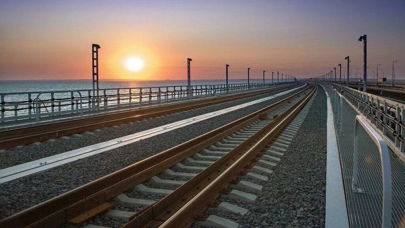 Строительство железнодорожной части Крымского моста завершено!