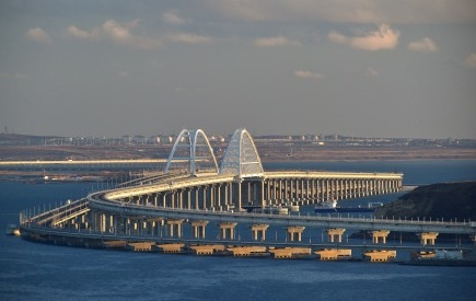 30-го июня на Крымском мосту откроется грузовое железнодорожное движение