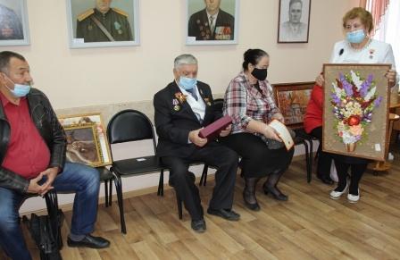 Выставка творчества ветеранов Темрюкского района, посвящённая 75-летию Великой Победы