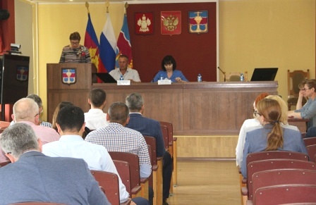 Состоялась очередная сессия Совета депутатов Темрюкского района