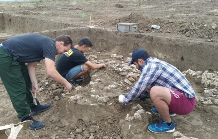 На черноморском побережье Темрюкского района открыли очередной археологический сезон