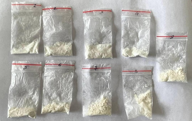 В Темрюке задержали 22-ухлетнюю наркоманку с целым багажом запрещённой химии