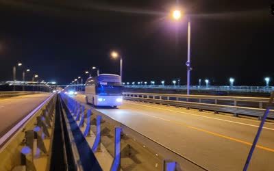 По Крымскому мосту запустили движение автобусов