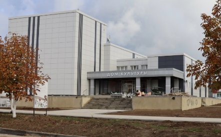 В станице Голубицкой завершён капитальный ремонт фасада Дома культуры