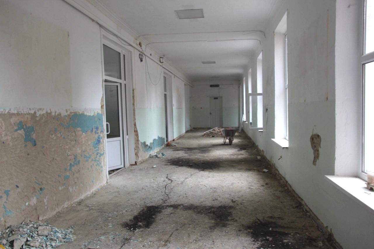 Летние ремонты школ Темрюкского района: СОШ № 8 в посёлке Сенном