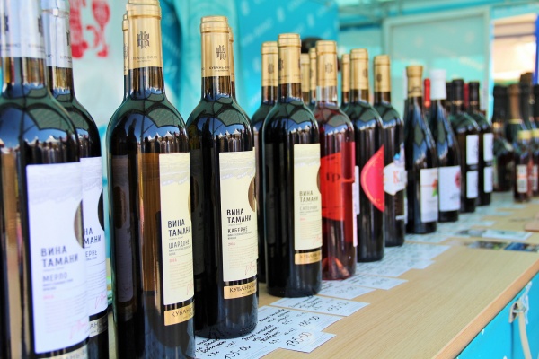 Доля краснодарских вин в основных продуктовых торговых сетях Кубани занимает сегодня до 50%