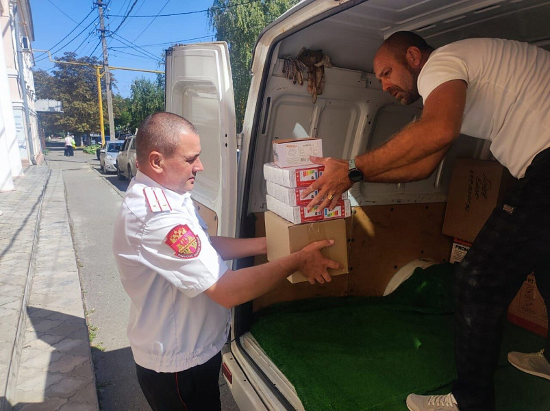 Кубанские казаки отправили за месяц в зону СВО более 200 тонн гуманитарной помощи 