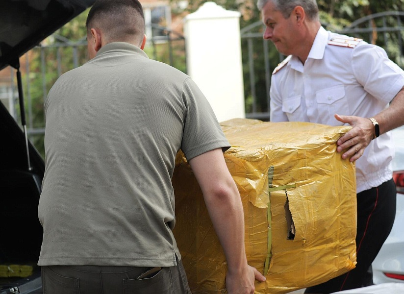 Кубанские казаки отправили за 2 недели в зону СВО более 100 тонн гуманитарной помощи