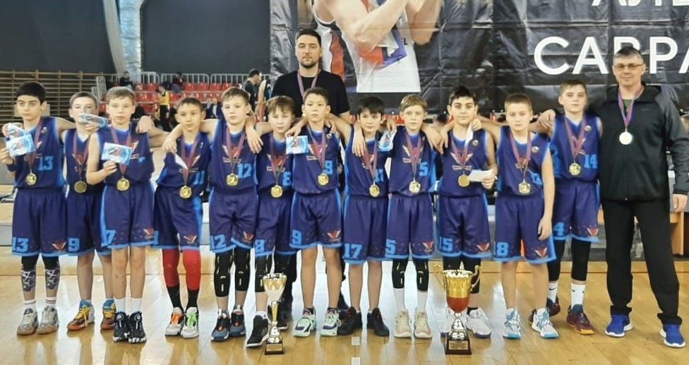 Юные темрюкские баскетболисты завоевали «золото» на престижном краевом турнире