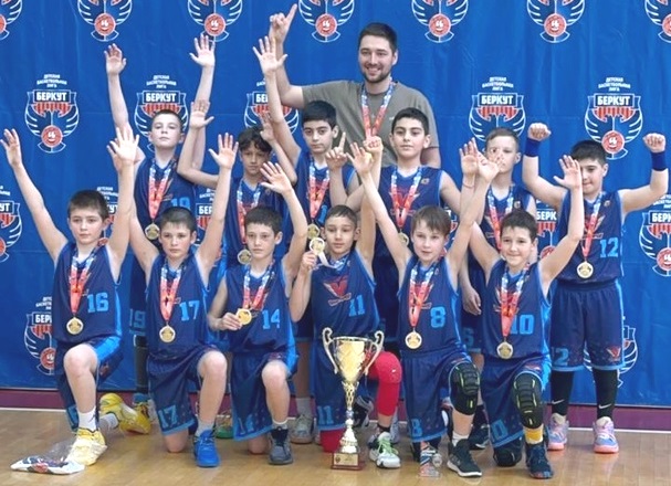 Юные темрюкские баскетболисты выиграли престижный Кубок «Беркут»